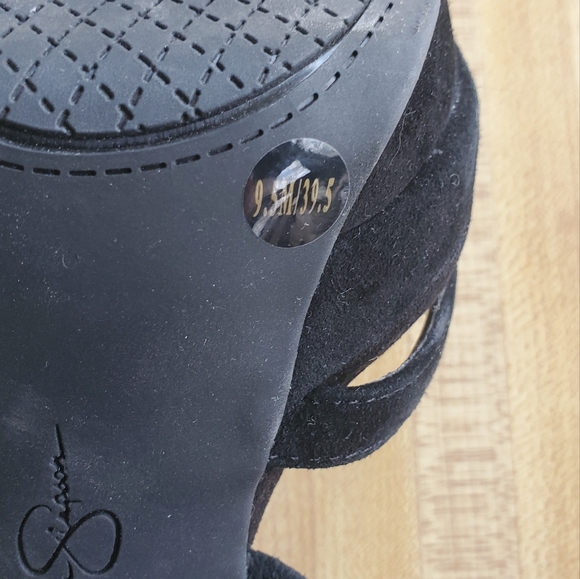 Jessica Simpson Presslie Stiletto Heels - Picture 8 of 9